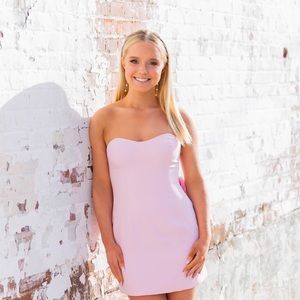 Meet your Posher, Lucy